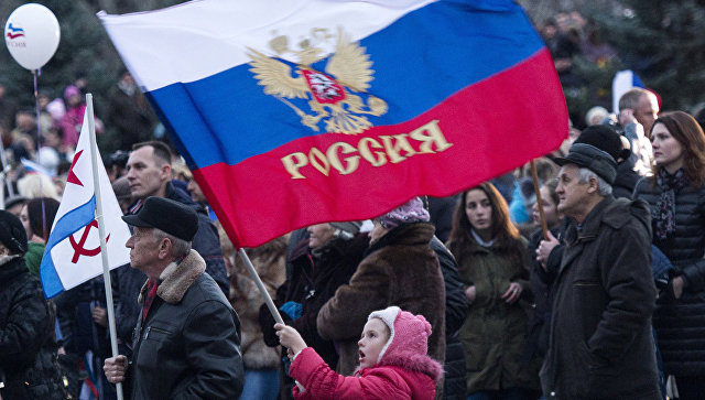 Большинство россиян считают страну развитой и передовой, показал опрос